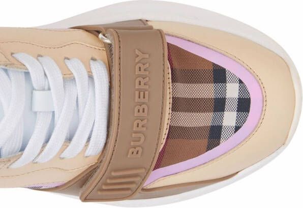 Burberry Ramsey sneakers met Vintage check Bruin