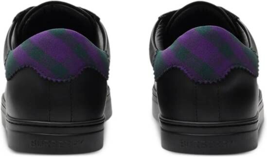 Burberry Sneakers met ronde neus Zwart