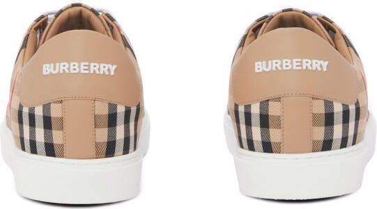 Burberry Sneakers met Vintage check Beige