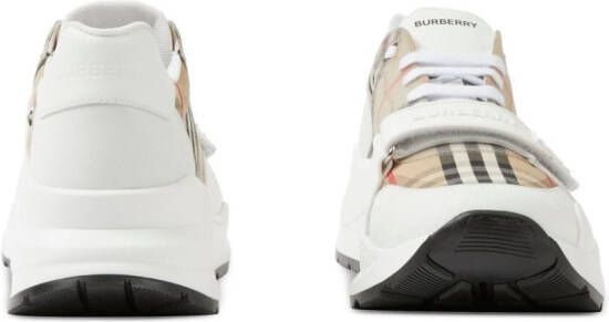 Burberry Geruite sneakers Wit