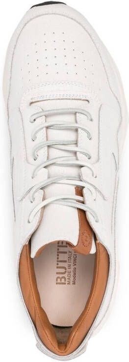 Buttero Vinci leren sneakers met gebarsten effect Wit