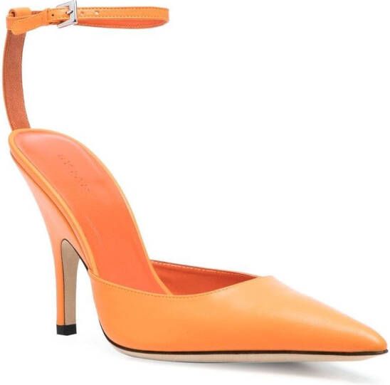 BY FAR Pumps met enkelbandje Oranje