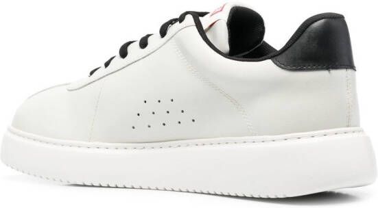 Camper Low-top sneakers Wit