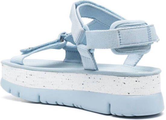 Camper Oruga Up sandalen met open neus Blauw