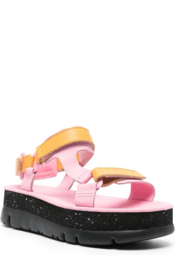 Camper Oruga Up sandalen met plateauzool Roze