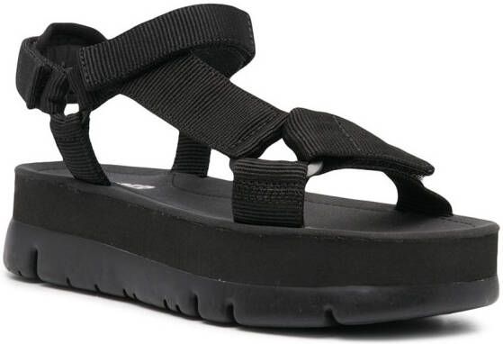 Camper Oruga Up sandalen met plateauzool Zwart