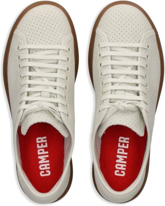 Camper Geperforeerde sneakers Wit