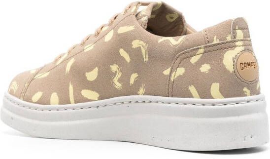 Camper Sneakers met abstract patroon Beige