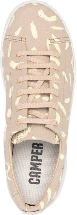 Camper Sneakers met abstract patroon Beige