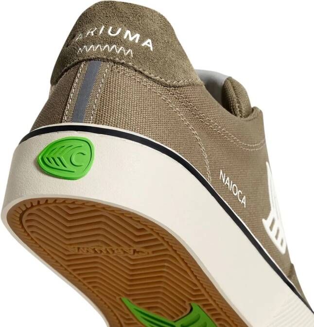 Cariuma Naioca Pro panelled sneakers Beige