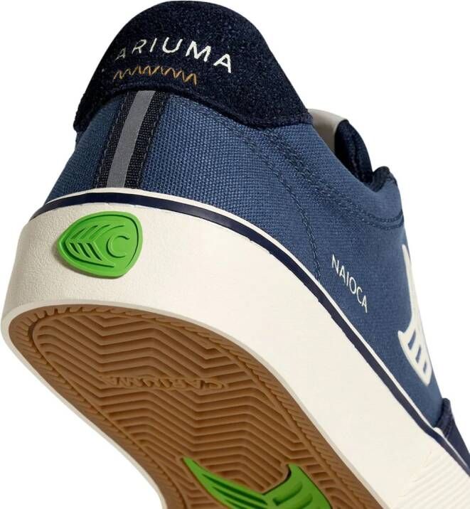 Cariuma Naioca Pro panelled sneakers Blauw