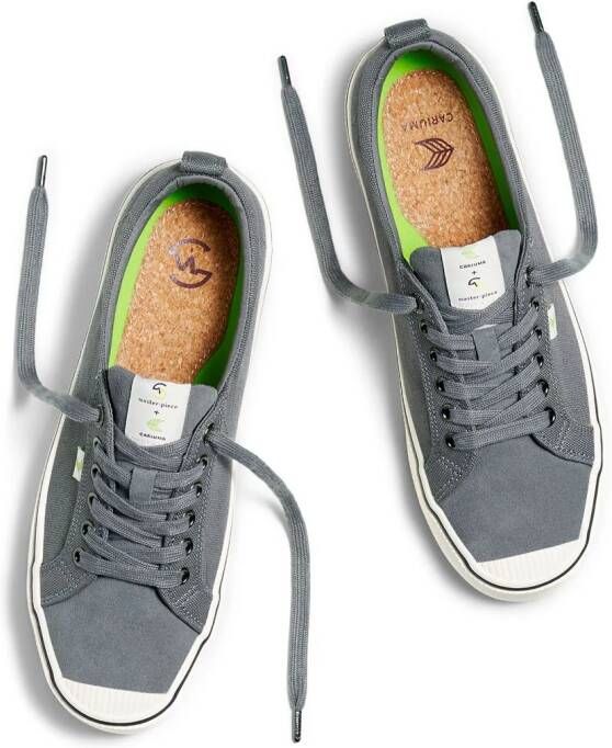 Cariuma x Mater-Piece OCA suède sneakers met vlakken Grijs