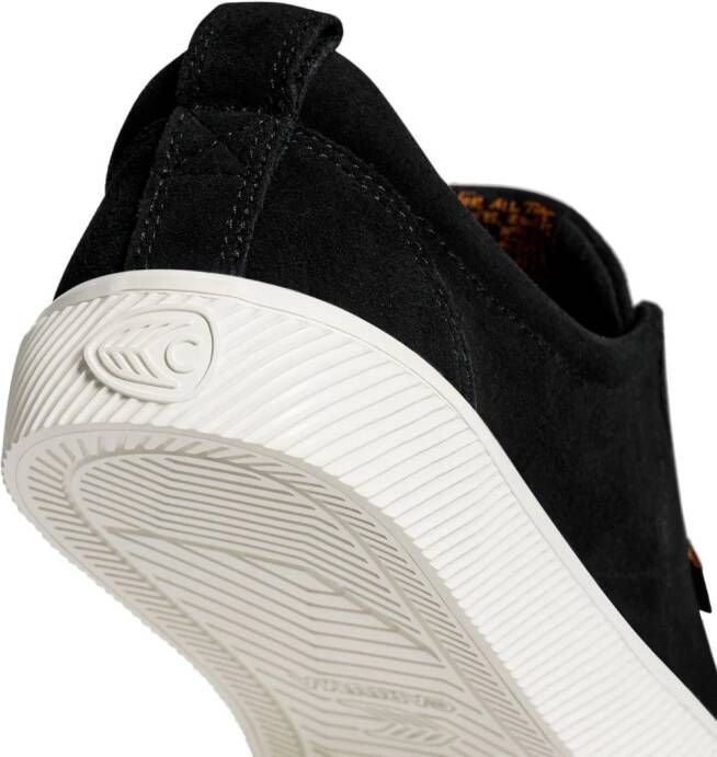 Cariuma x Deus Ex Machina OCA low-top sneakers Zwart