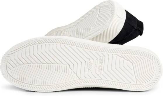 Cariuma x Deus Ex Machina OCA low-top sneakers Zwart