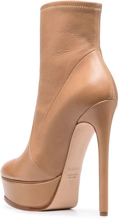 Casadei Laarzen met plateauzool Beige