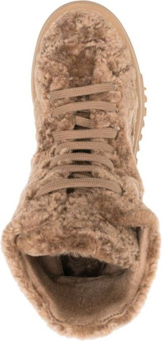 Casadei Nexus sneakers met fleece textuur Beige