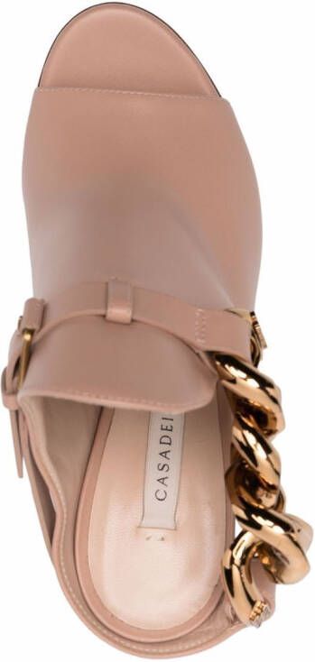 Casadei Pumps met kettingdetail Beige