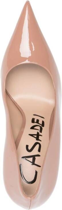 Casadei Pumps met puntige neus Beige