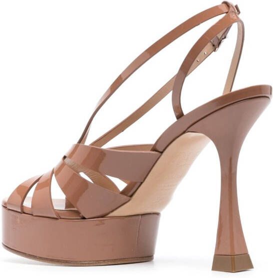 Casadei Tiffany sandalen met gelakte afwerking Beige