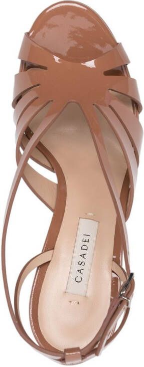 Casadei Tiffany sandalen met gelakte afwerking Beige