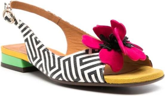 Chie Mihara Tayda sandalen met bloemapplicatie Wit