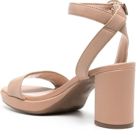 Clarks AmbyrLyn Bay leren sandalen Beige