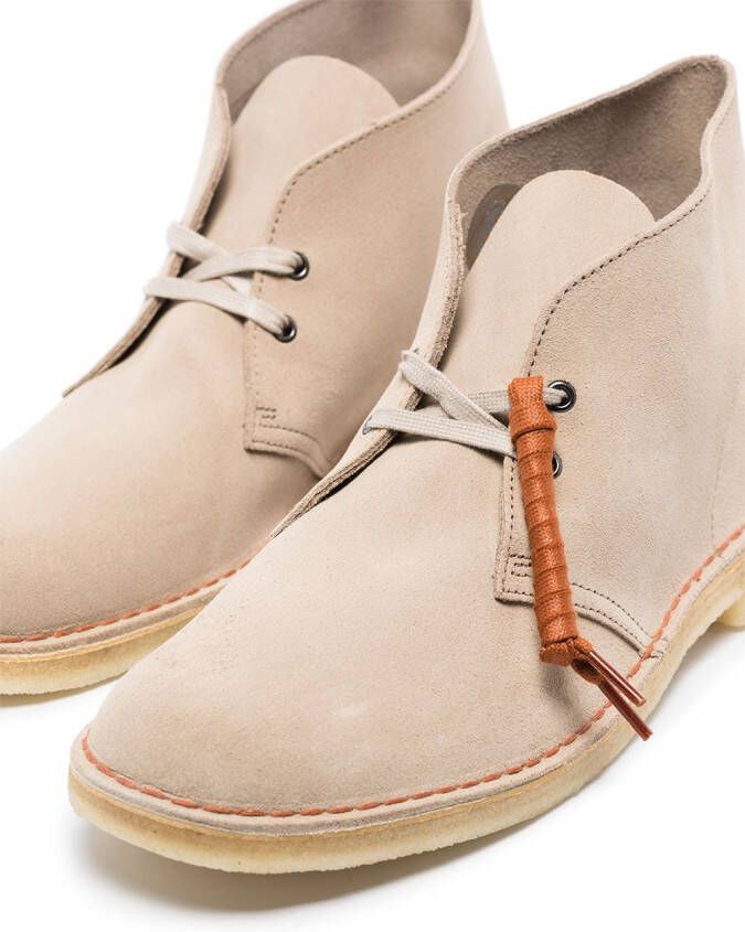 Clarks Originals Suède desert boots Beige