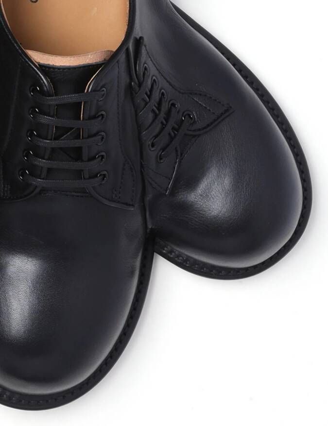 Comme des Garçons Homme Plus Asymmetrische leren derby schoenen Zwart
