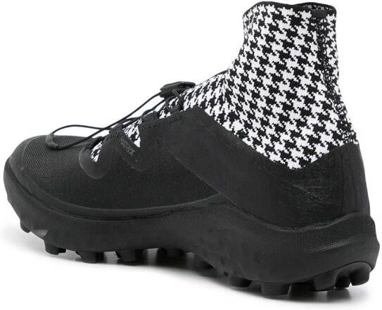 Comme Des Garçons Sneakers met pied-de-poule print Zwart