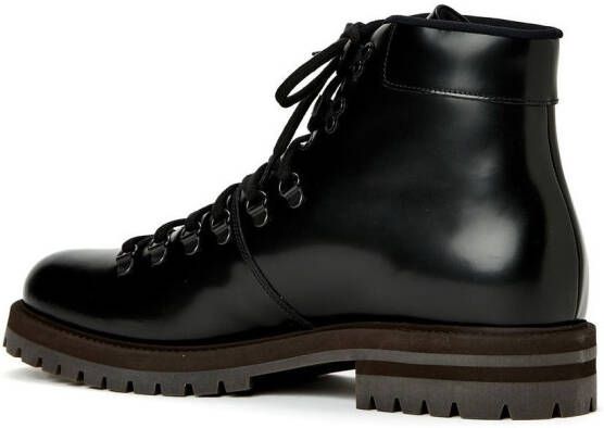 Common Projects Leren veterlaarzen Zwart