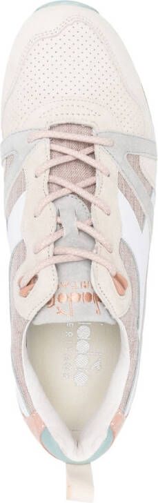 Diadora Sneakers met vlakken Beige
