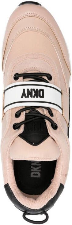 DKNY Sneakers met logoprint Beige