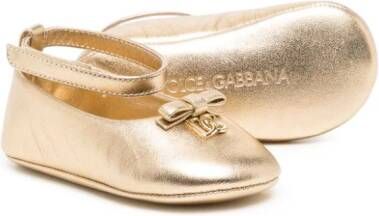 Dolce & Gabbana Kids Ballerina's met logoplakkaat Goud