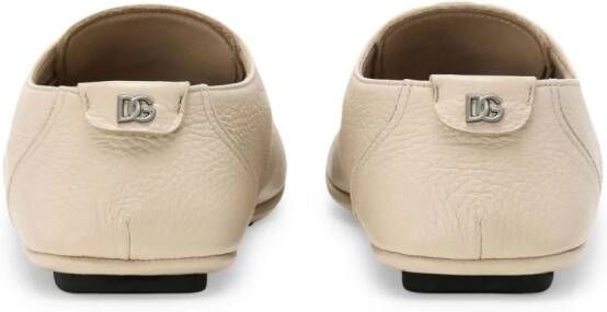 Dolce & Gabbana Leren derby schoenen met logoprint Beige