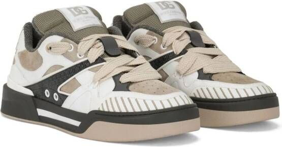 Dolce & Gabbana New Roma sneakers met vlakken Beige