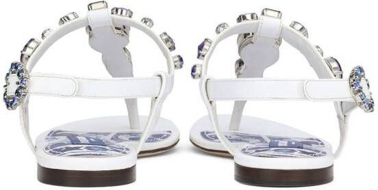 Dolce & Gabbana Lakleren sandalen met sieraden Wit