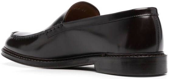 Doucal's Glanzende loafers Bruin