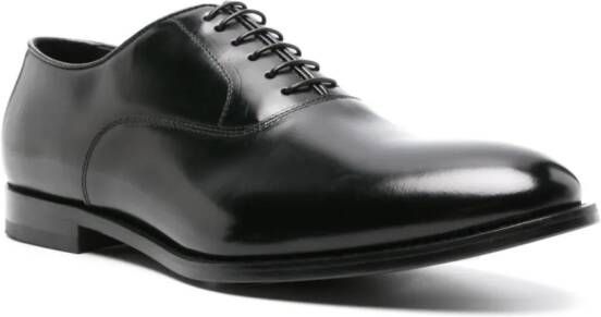 Doucal's Leren Oxford schoenen Zwart