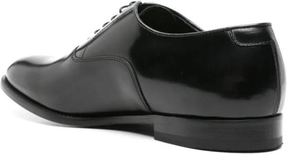 Doucal's Leren Oxford schoenen Zwart