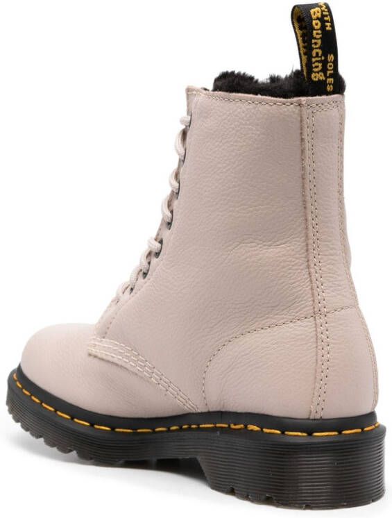 Dr. Martens 1460 Pascal Virginia laarzen Beige