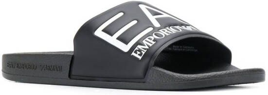 Ea7 Emporio Armani Slippers met logo-reliëf Zwart