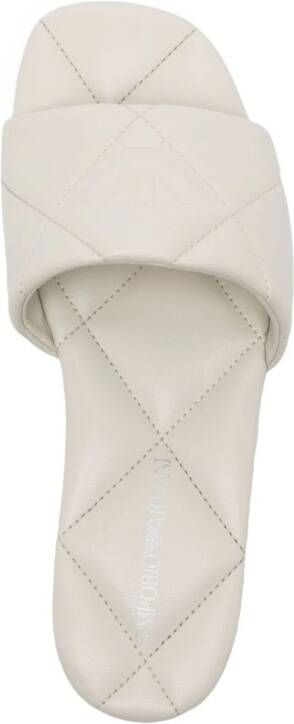 Emporio Armani Gewatteerde sandalen met adelaarpatroon Wit