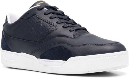 Emporio Armani Sneakers met logo-reliëf Blauw
