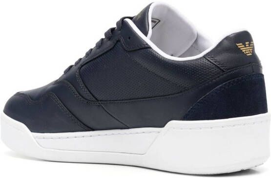 Emporio Armani Sneakers met logo-reliëf Blauw