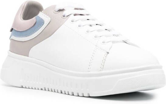 Emporio Armani Sneakers met logo-reliëf Wit