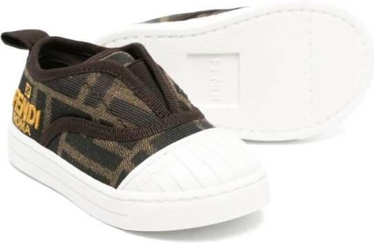 Fendi Kids Geruite sneakers Bruin