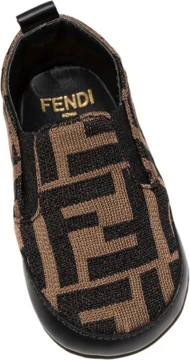 Fendi Kids Slippers met FF-patroon Bruin