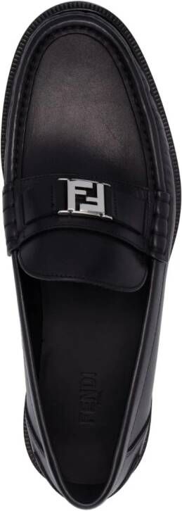 FENDI Loafers met logoplakkaat Zwart