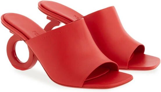 Ferragamo Muiltjes met bewerkte hak Rood