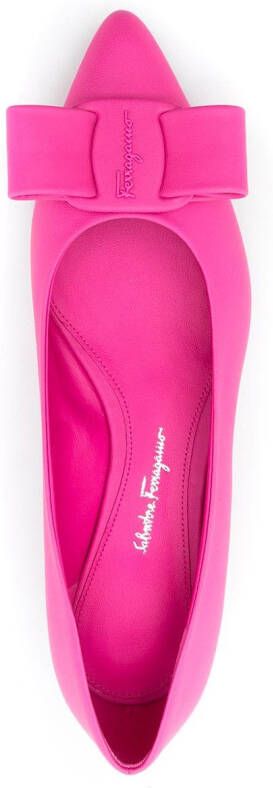 Ferragamo Ballerina's met strikdetail Roze